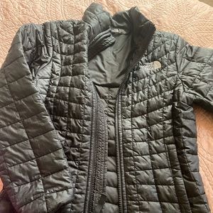 The North Face lightweight warm thermal jacket